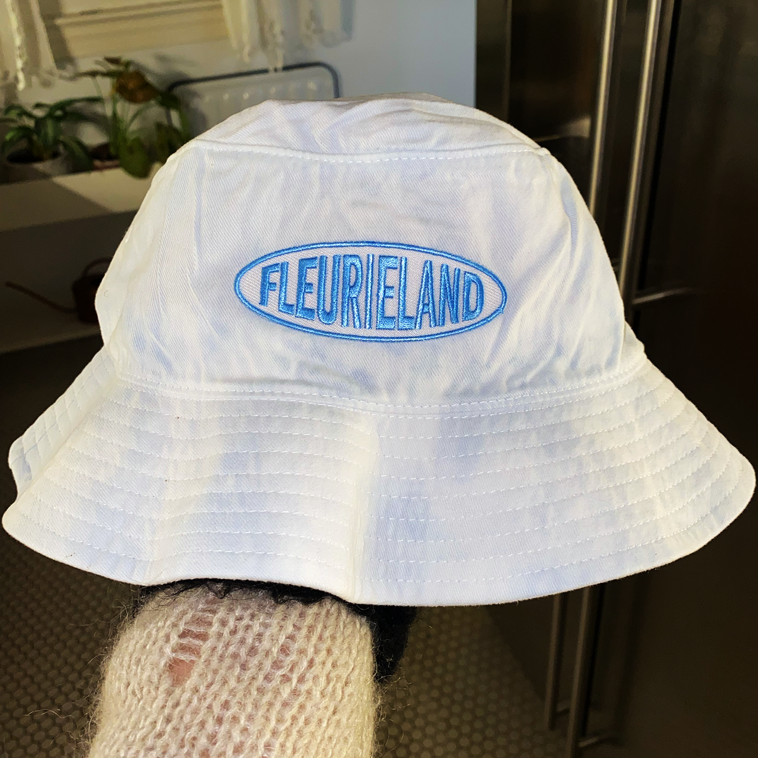 FLEURIELAND TIE DYE BUCKET HAT